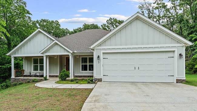 property at 3 Donington Cir