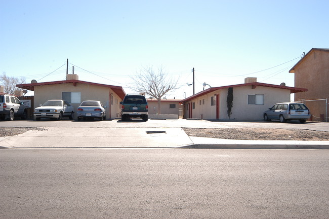 The Diplomat Apartments in Barstow, CA - Building Photo - Building Photo