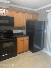 1320 Thomas Langston Rd in Winterville, NC - Building Photo - Building Photo