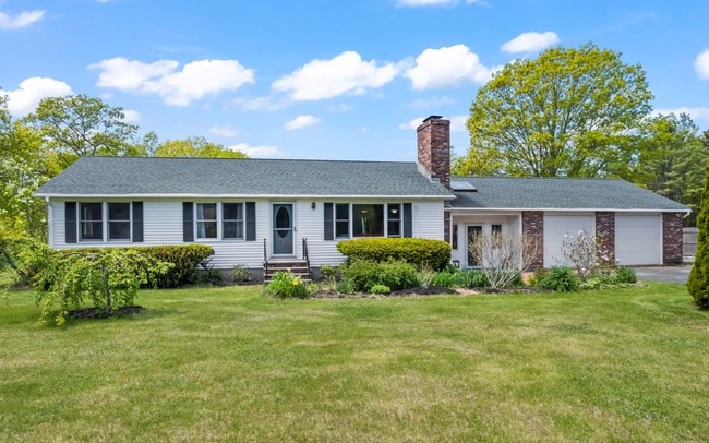 452 Woodside Rd in Brunswick, ME - Building Photo - Building Photo