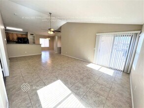 1057 S Wildrose Cir in Mesa, AZ - Building Photo - Building Photo