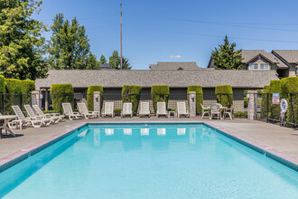 Heatherwood Apartments in Vancouver, WA - Foto de edificio - Building Photo