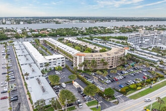 Southgate Condominium Association in Palm Beach, FL - Building Photo - Building Photo