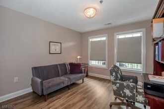 1114 Peer Pl, Unit Bright Two Bedroom Condo in Denville, NJ - Building Photo - Building Photo