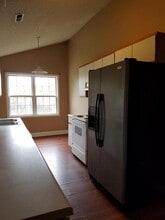 418 Eucalyptus Ln in Jacksonville, NC - Building Photo - Building Photo