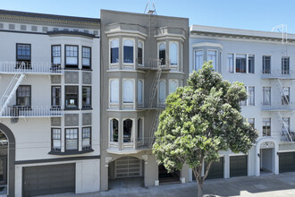 3731 Fillmore St in San Francisco, CA - Foto de edificio - Building Photo
