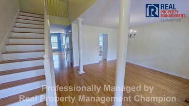 6935 Lipscomb Dr in Wilmington, NC - Building Photo - Building Photo