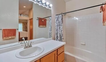 2143 S Waco St in Aurora, CO - Building Photo - Building Photo