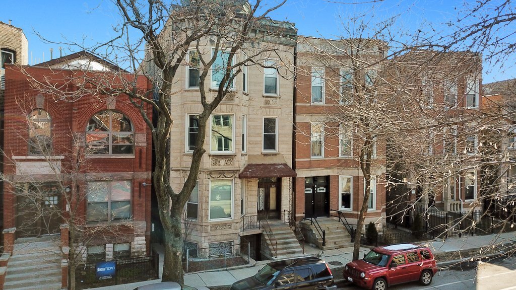 845 N Damen Ave in Chicago, IL - Building Photo
