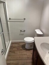8325 SW 72nd Ave in Miami, FL - Building Photo - Building Photo