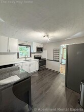 21 Jerome St in Medford, MA - Foto de edificio - Building Photo