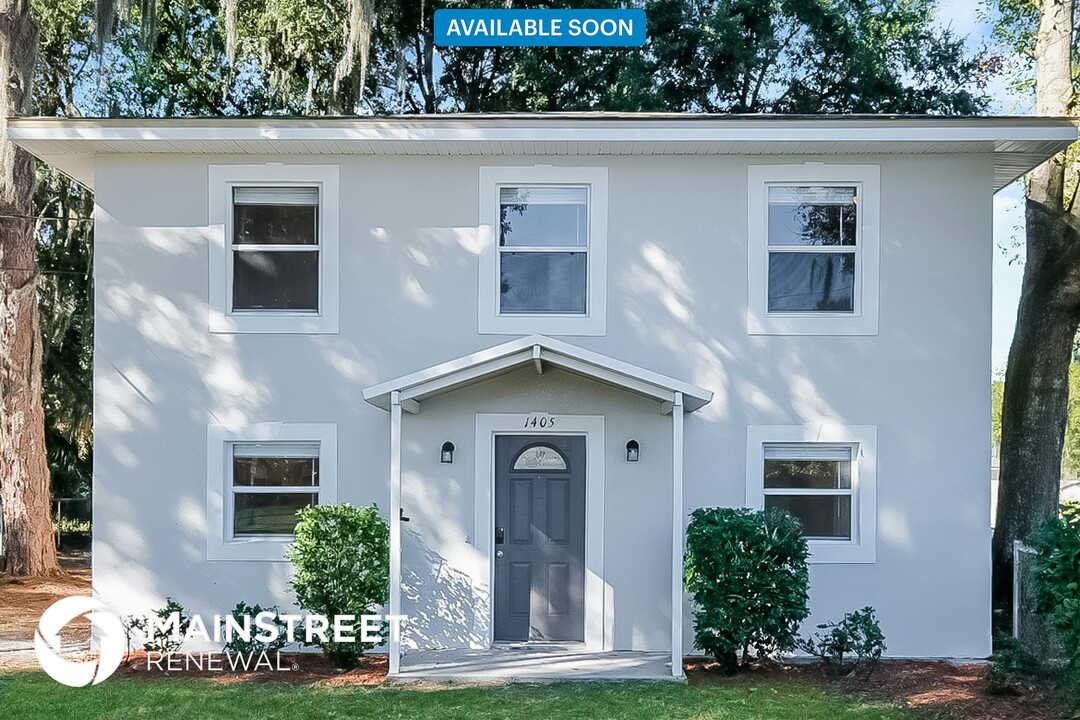 1405 N Lake Shipp Dr in Winter Haven, FL - Building Photo