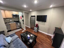 735 Somerville Ave, Unit 1 in Somerville, MA - Building Photo
