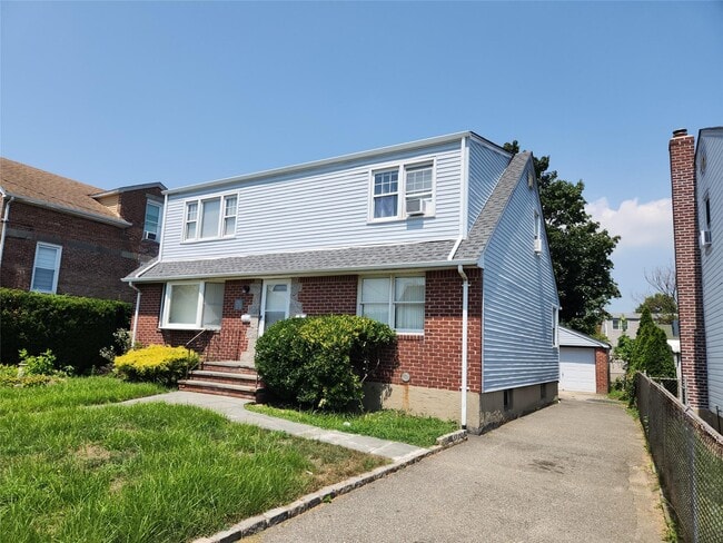 property at 29 Lenox Ave