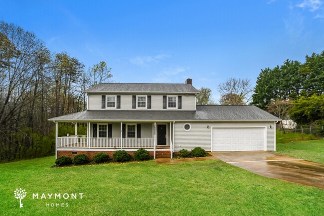 103 Wood Fox Ct