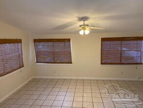 1405 Watson Ave in Pensacola, FL - Foto de edificio - Building Photo