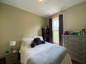 233 Newbury St, Unit 6 in Boston, MA - Building Photo - Building Photo