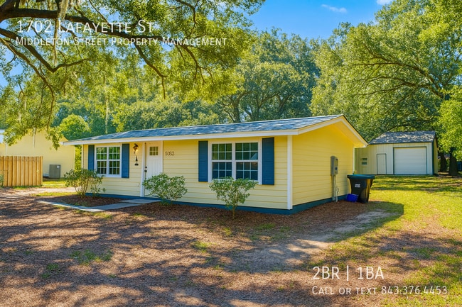 1702 Lafayette St in Beaufort, SC - Building Photo - Building Photo