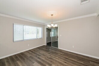 5362 Trekell St in North Port, FL - Building Photo - Building Photo