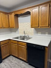 3424 Oak Park Ct in Clarksville, TN - Building Photo - Building Photo