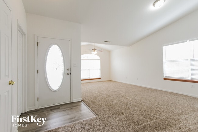 1038 Rentham Ln in Indianapolis, IN - Building Photo - Building Photo
