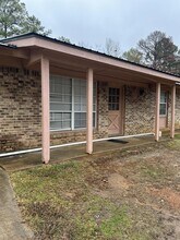 303 Hickory St in Jonesboro, LA - Building Photo - Building Photo