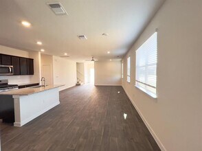 2900 Egan Dr in Pflugerville, TX - Building Photo - Building Photo