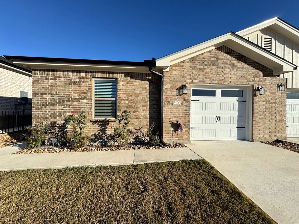 5108 Rose Petal Ct in Killeen, TX - Building Photo