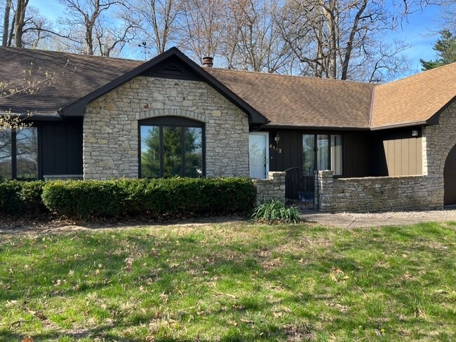 4142 Maine St in Quincy, IL - Building Photo - Building Photo