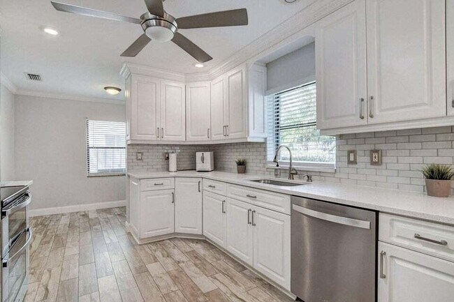 115 NE 18th St in Delray Beach, FL - Foto de edificio - Building Photo