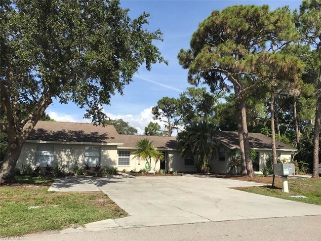 14th Street in Naples, FL - Building Photo - Other