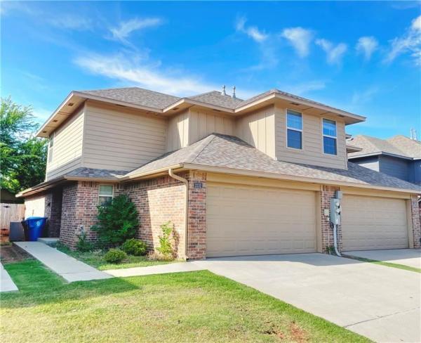 2125 Buena Vida Ln in Edmond, OK - Building Photo - Building Photo