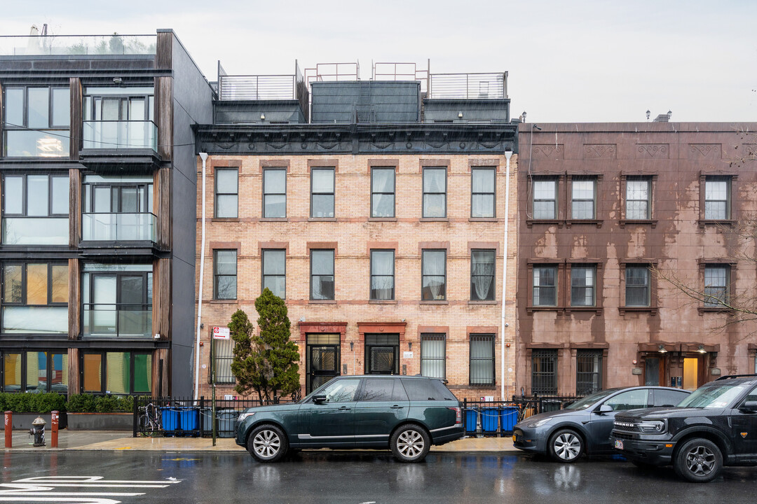 35 Lexington Ave in Brooklyn, NY - Foto de edificio