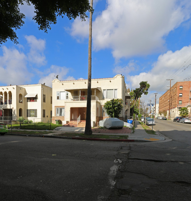 901-903 S Berendo St in Los Angeles, CA - Building Photo - Building Photo