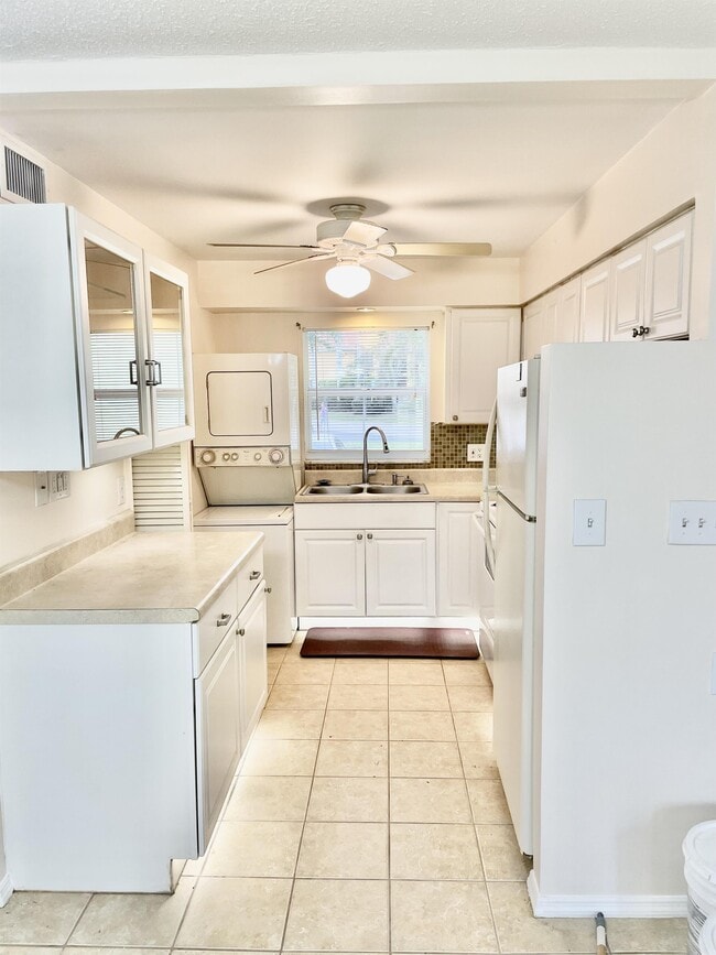 property at 6753a Lake McGregor Cir
