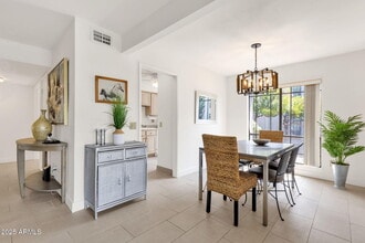5217 N 24th St in Phoenix, AZ - Building Photo - Building Photo