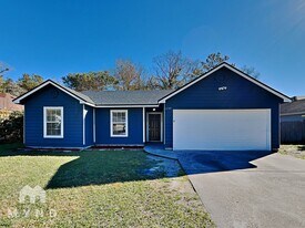 6549 Arancio Dr W in Jacksonville, FL - Building Photo