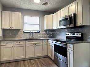 4403 Harlow Blvd in Jacksonville, FL - Building Photo - Building Photo