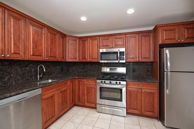 280 Bellmore Ave in East Islip, NY - Building Photo - Building Photo