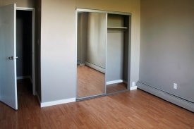1612 Apartments in Calgary, AB - Building Photo - Interior Photo