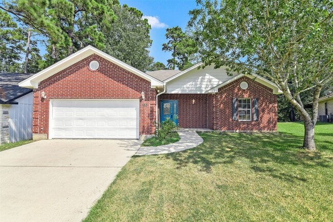 property at 165 Magnolia Bend