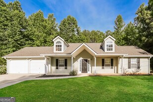 719 Woodwind Dr in Rockmart, GA - Building Photo