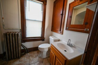 1830-1830.5-18305 Superior Ave in Tomah, WI - Foto de edificio - Building Photo