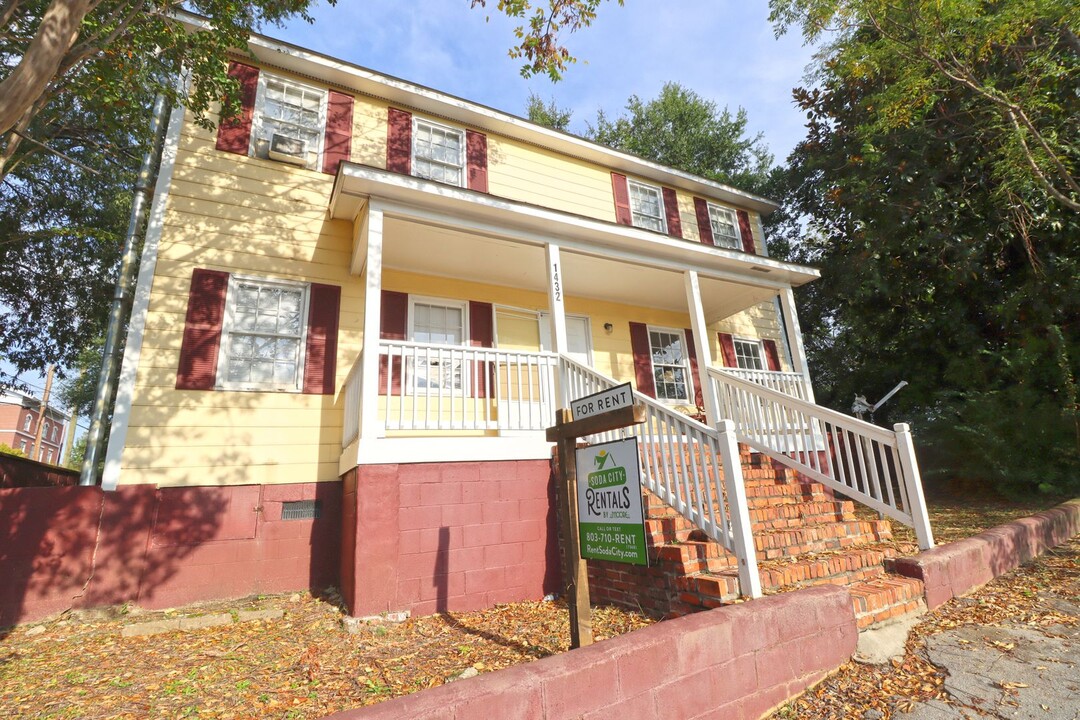 1432 Lincoln St in Columbia, SC - Building Photo