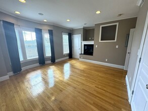 1 Goodwin Ct in Boston, MA - Building Photo - Building Photo