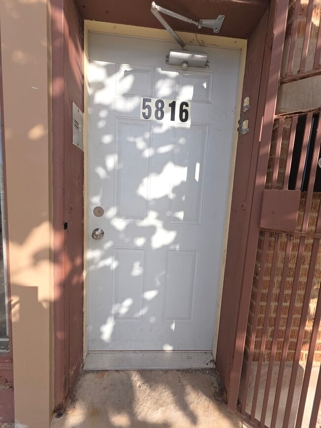 property at 5816 W Chicago Ave