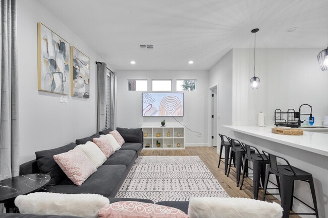 property at 275 Gateway Dr