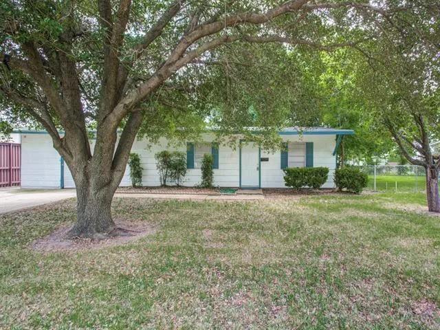 property at 514 Paza Dr