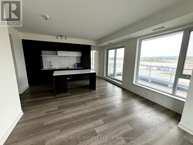 2-322 David Eyer Rd in Richmond Hill, ON - Building Photo - Building Photo