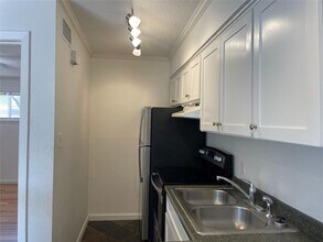 4321 Hazard St in Houston, TX - Foto de edificio - Building Photo